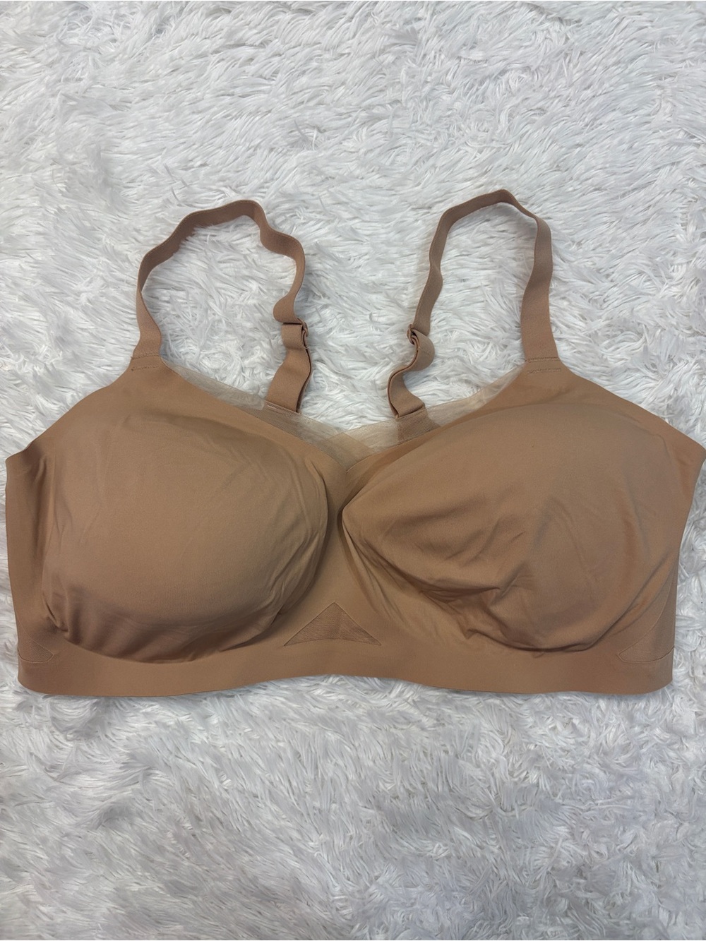 Honeylove Liftwear Crossover Bra in Sand - Picture 2 of 4